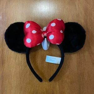 Authentic classic Minnie Ears